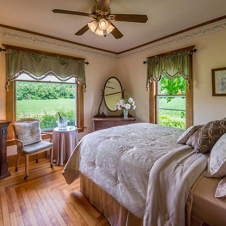 Mad River Inn Waitsfield Экстерьер фото