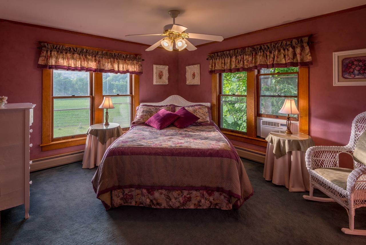 Mad River Inn Waitsfield Экстерьер фото