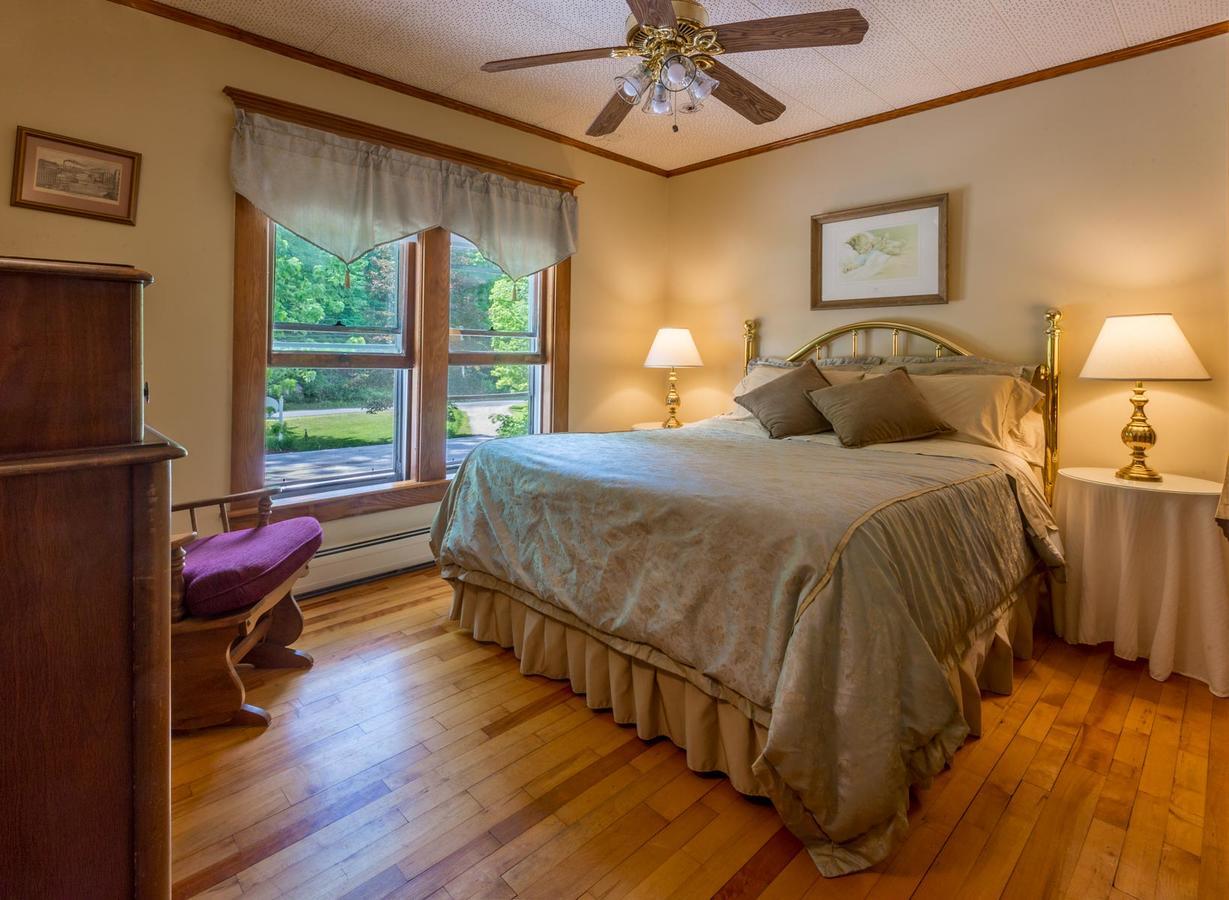 Mad River Inn Waitsfield Экстерьер фото