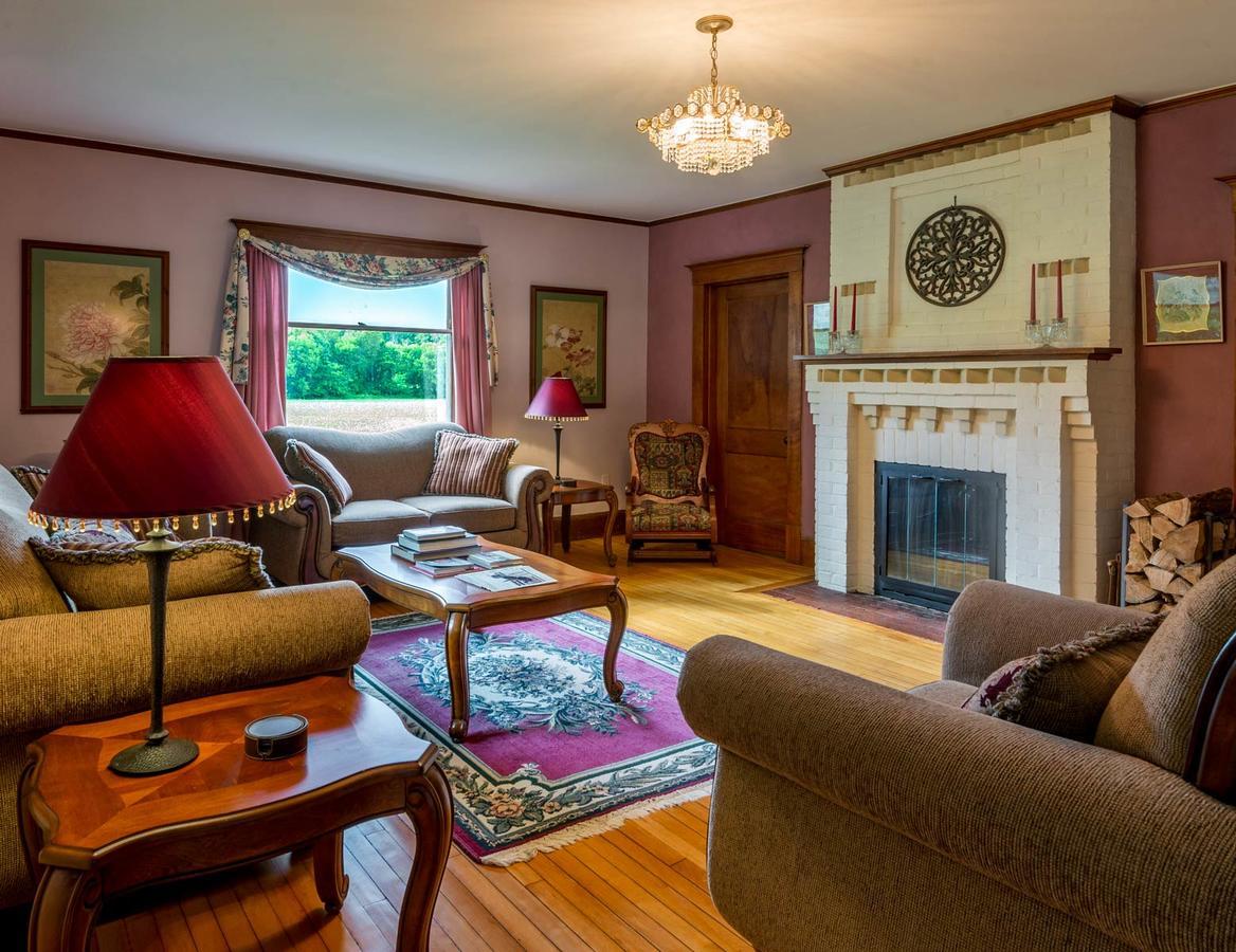 Mad River Inn Waitsfield Экстерьер фото
